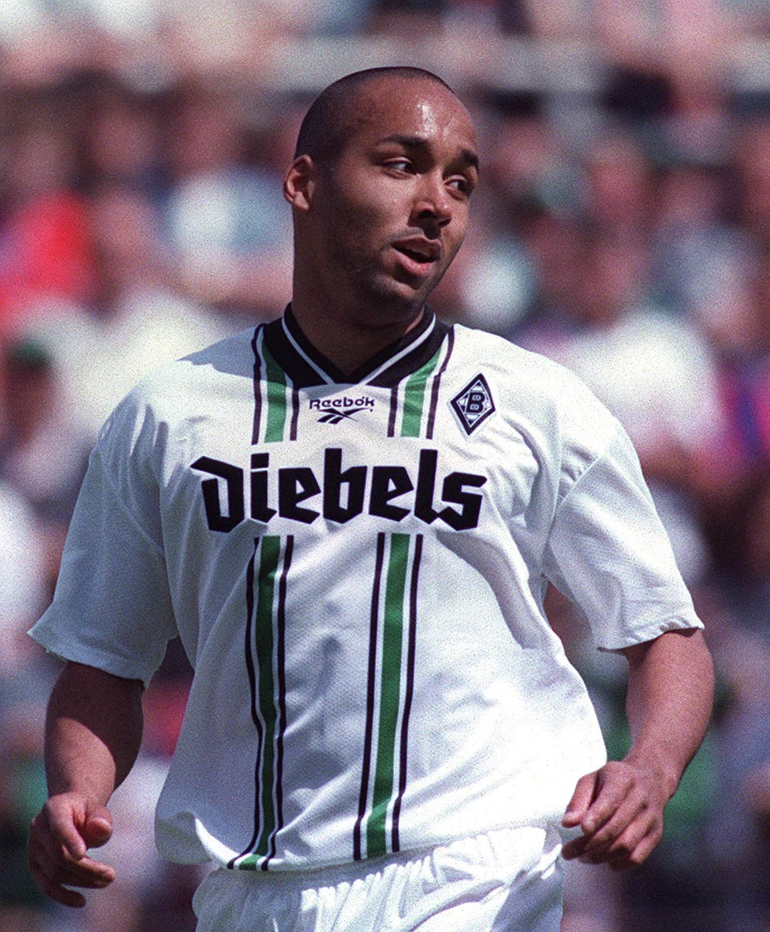 Själv gjorde Dahlin 60 mål på 125 matcher för Borussia Mönchengladbach.