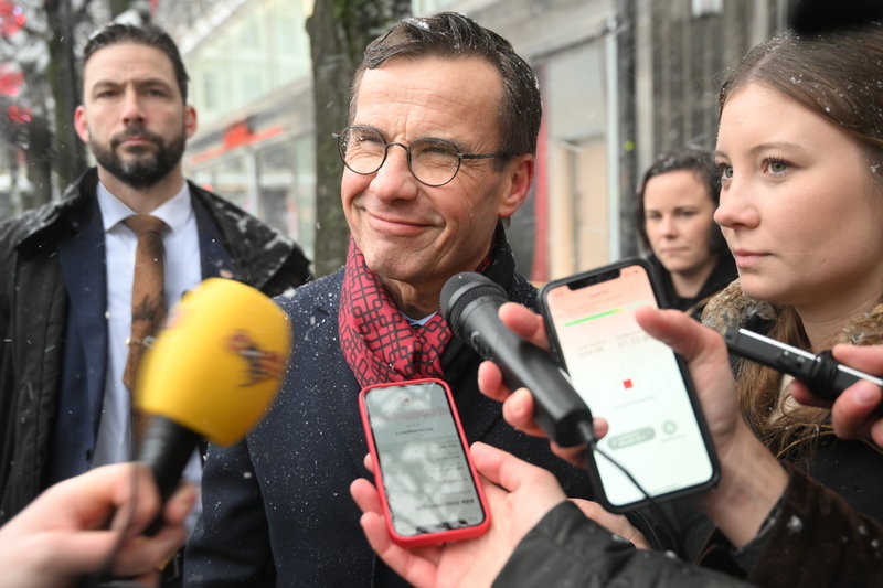 Kristersson fick frågor från journalister efteråt om hur han ser på Johan Pehrsons uttalande.