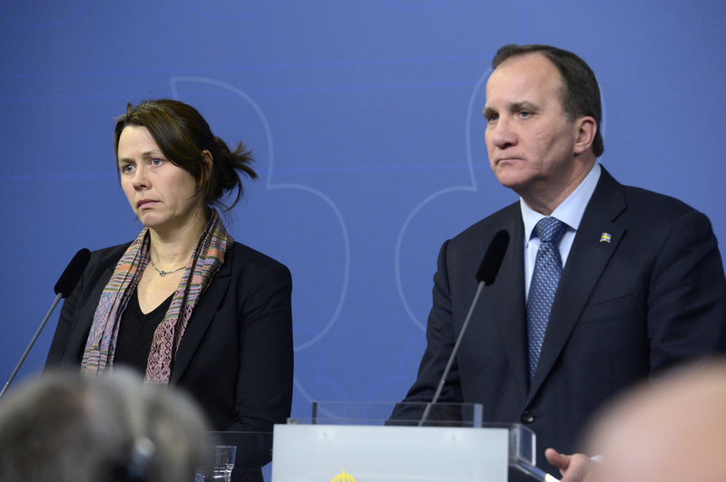 Allvarliga miner när dåvarande statsminister Stefan Löfven (S) och vice statsminister Åsa Romson (MP) i november 2015 presenterade förslag på en omlagd migrationspolitik. 