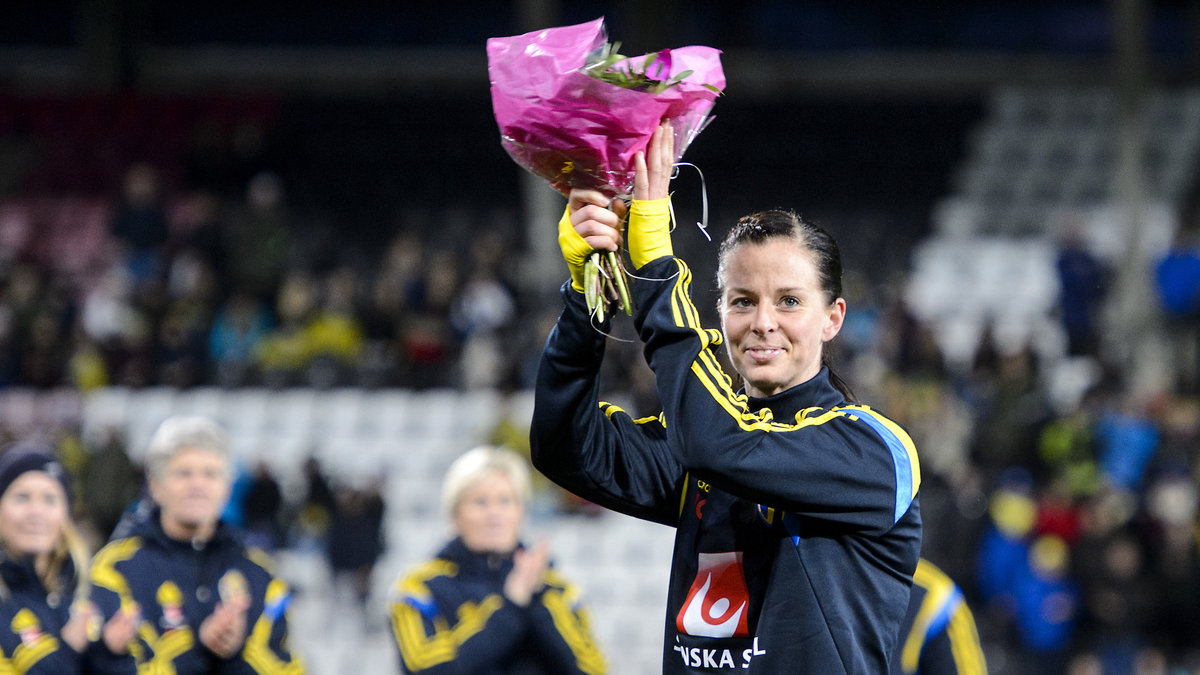 Under onsdagen slog Lotta Schelin Hanna Ljungbergs målrekord i landslaget. 