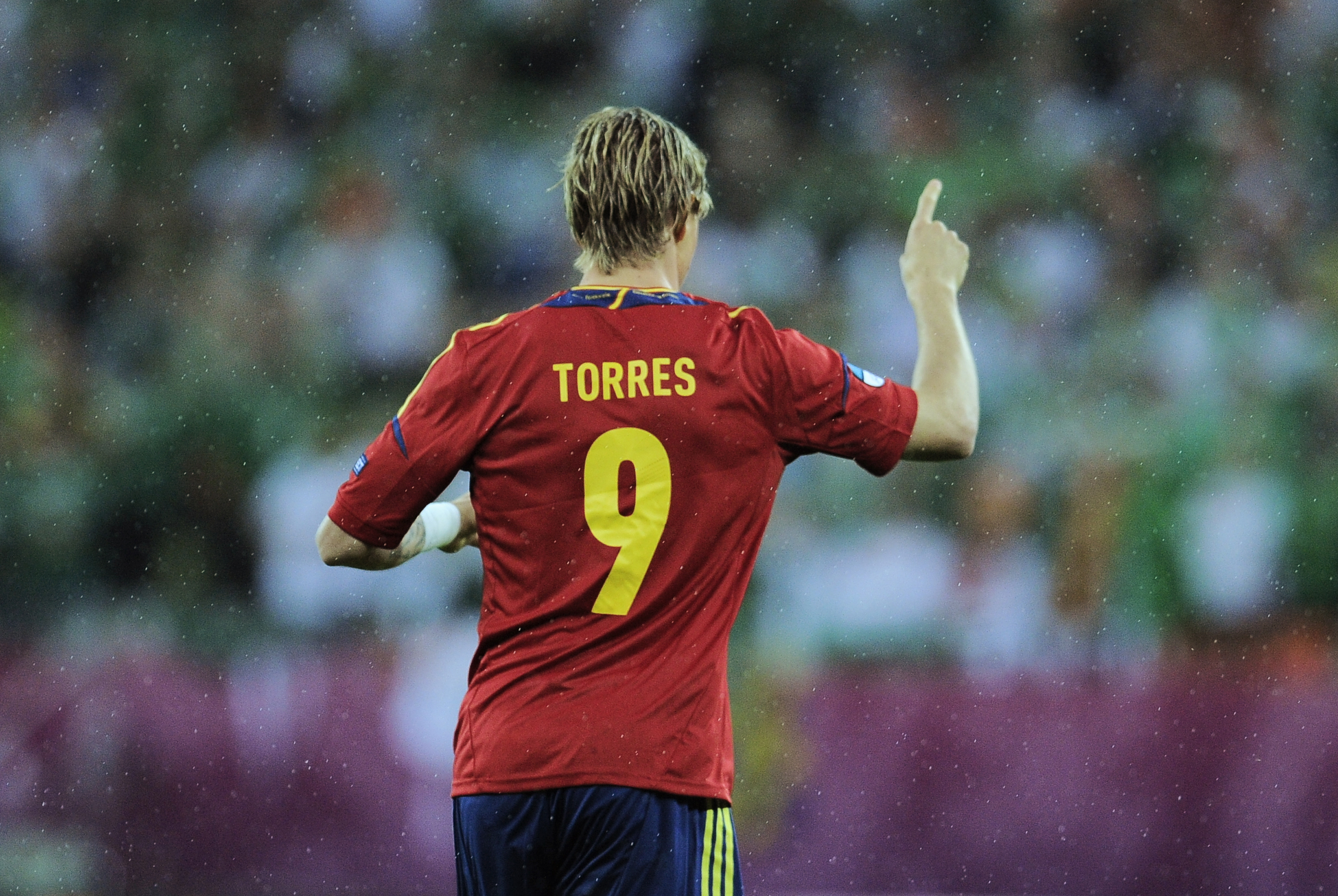 Spaniens nummer 9 visar vem som ska spela från start. Spaniens nummer 9 visar vem som ska spela från start.
