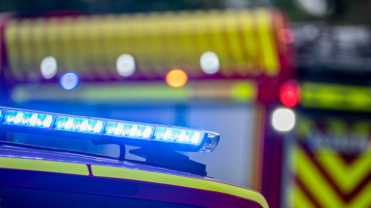 Brand i lägenhetshus – stor räddningsinsats