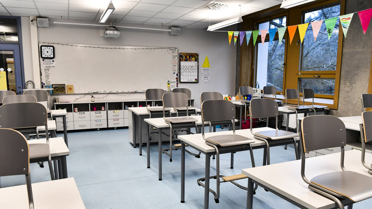 Sveriges lärare känner stor oro för eventuella nedskärningar i förskolan, grundskolan och gymnasieskolan. Arkivbild.