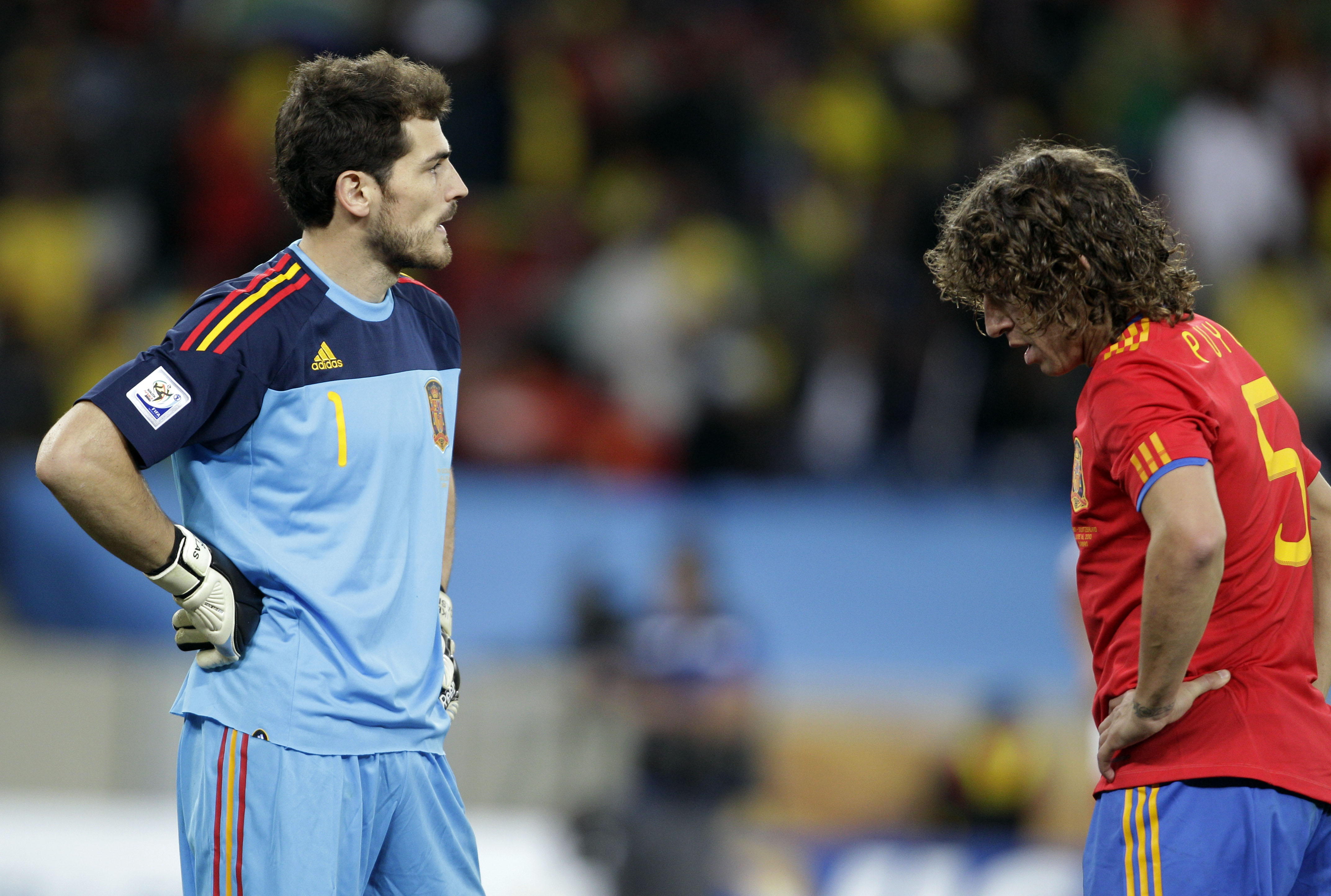 Iker Casillas agerade huvudlöst när Schweiz nätade mot Spanien.