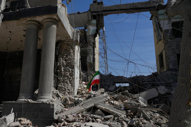 Förödelse i Teheran efter att USA och Israel bombat den iranska huvudstaden i det pågående kriget.