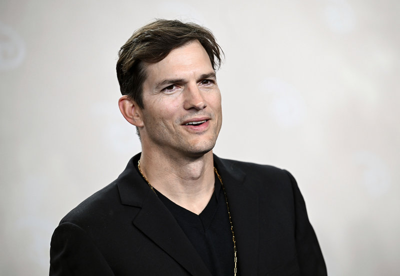 Ashton Kutcher är mest känd från "That 70's show", filmen "Dude, where's my car" och prankserien "Punk'd".