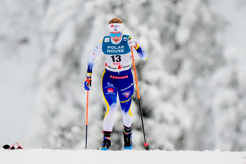 Evelina Crüsell får fira nyår i Italien efter att Linn Svahns skada öppnat en plats i den svenska Tour de Ski-truppen.