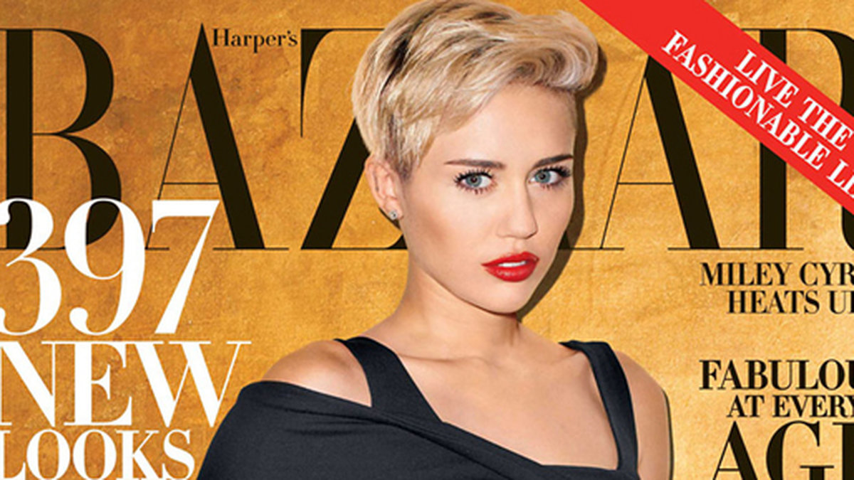 Och här är Miley på omslaget till Harperz Bazaar. 