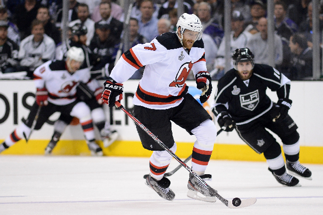 Svenske veteranbacken Henrik Tallinder var tillbaka i spel hos Devils. Svenske veteranbacken Henrik Tallinder var tillbaka i spel hos Devils.