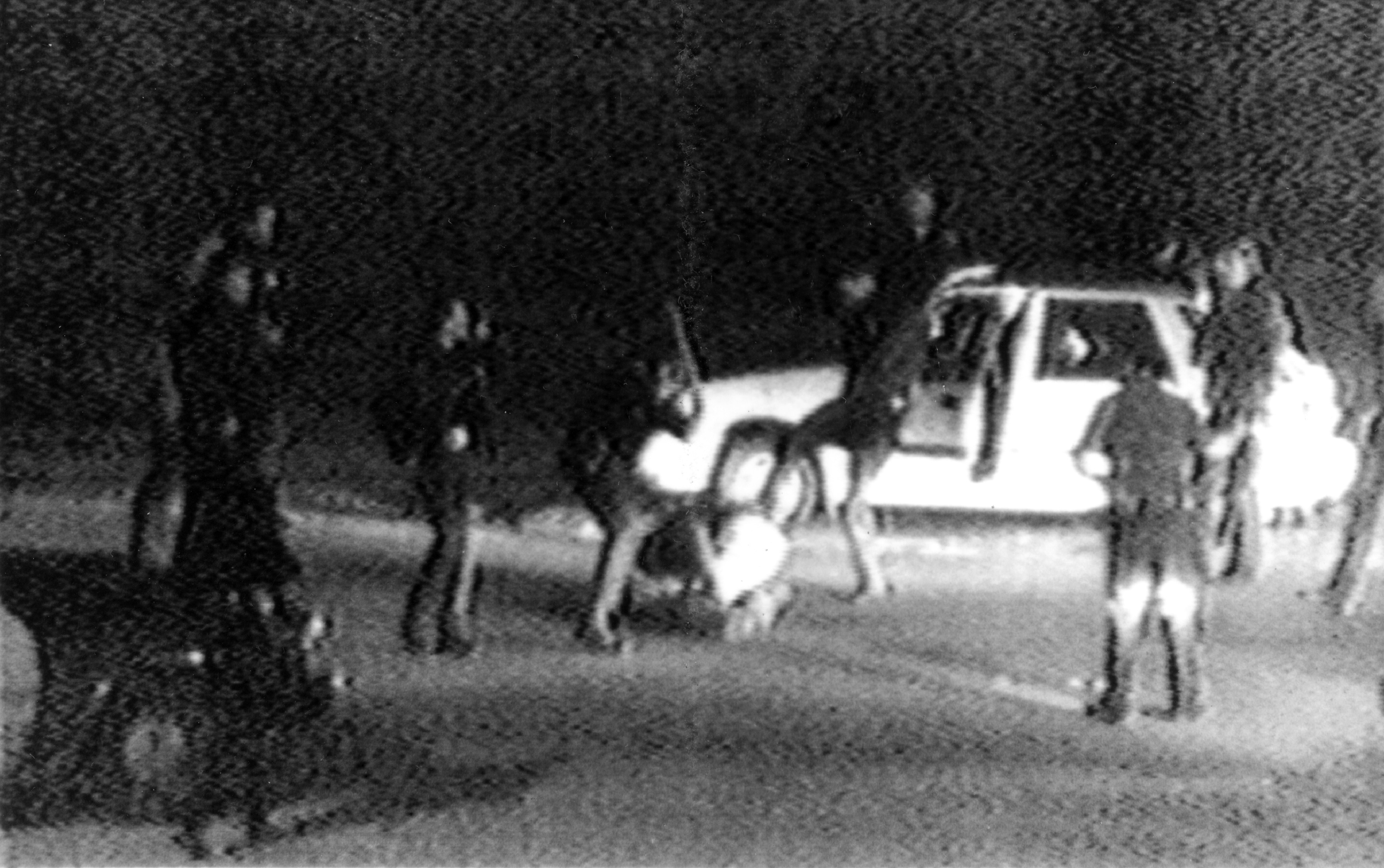 Bakgrunden till kravallerna: videon där Rodney King misshandlas brutalt av fyra poliser.