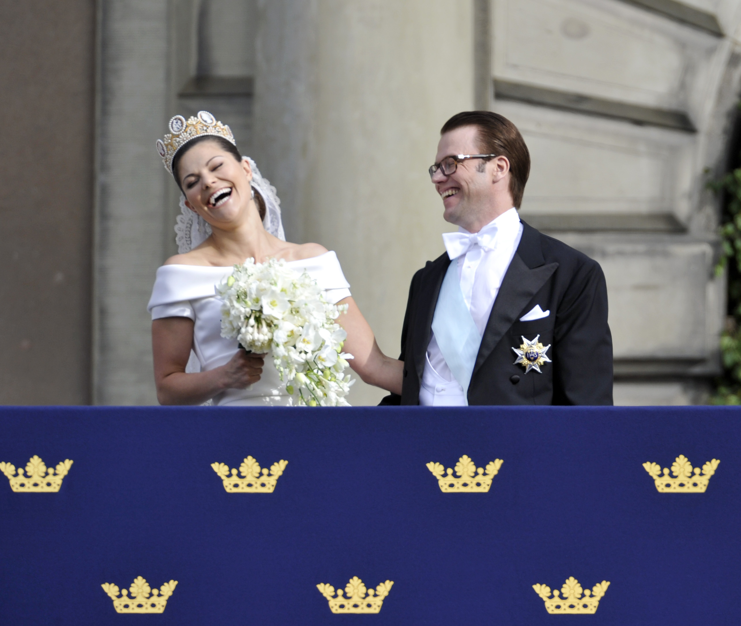 Kungliga bröllop, Resa, kronprinsessan Victoria, Prins Daniel, Brott och straff, Bröllop