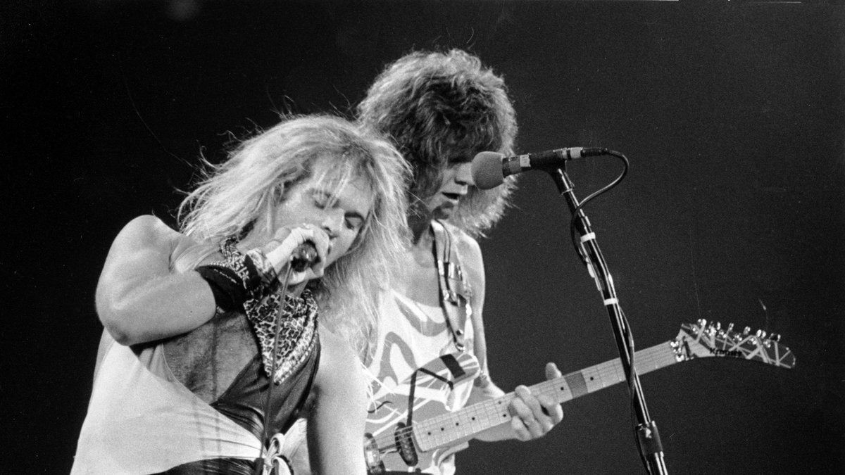 Van Halen och sångaren David Lee Roth under glansdagarna på 80-talet. 