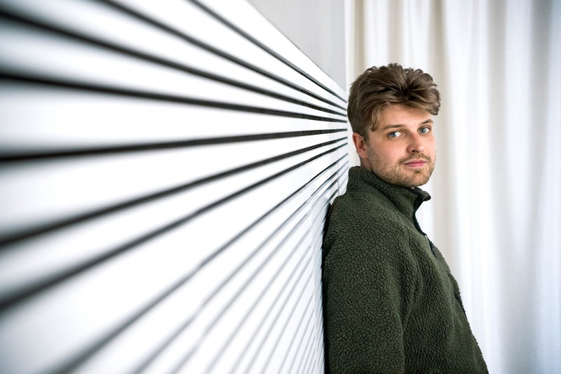 Sandro Cavazza har valt att sluta som artist, eftersom det påverkar hans mående för mycket. 'Efter två–tre veckor på turné vet man inte vem man är länge. Det är inte min grej', säger han.