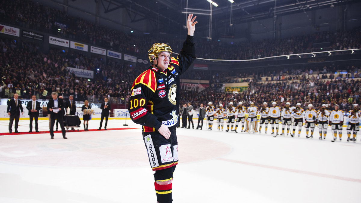 Brynäs med Jakob Silfverberg i spetsen blev svenska mästare i ishockey.
