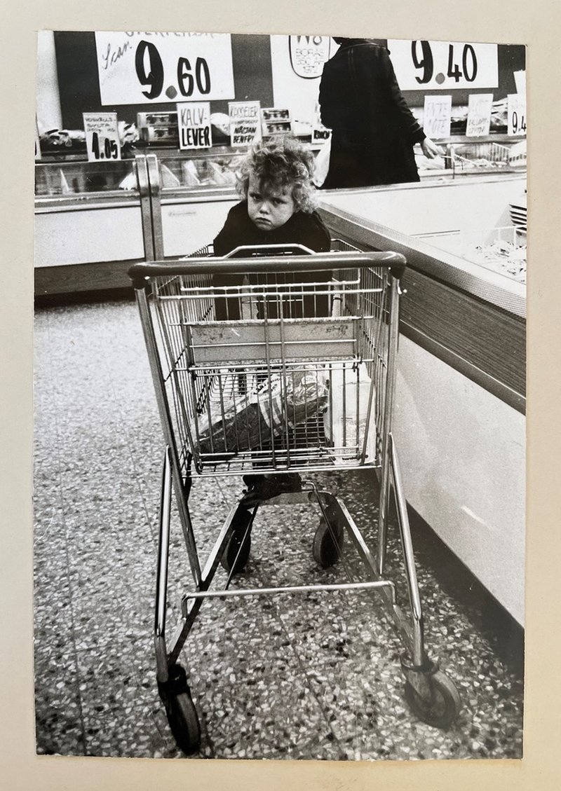 I nionde klass tog Lars Tunbjörk bilder till ett grupparbete i skolan om förändringarna i hemstaden Borås. Pressbild.