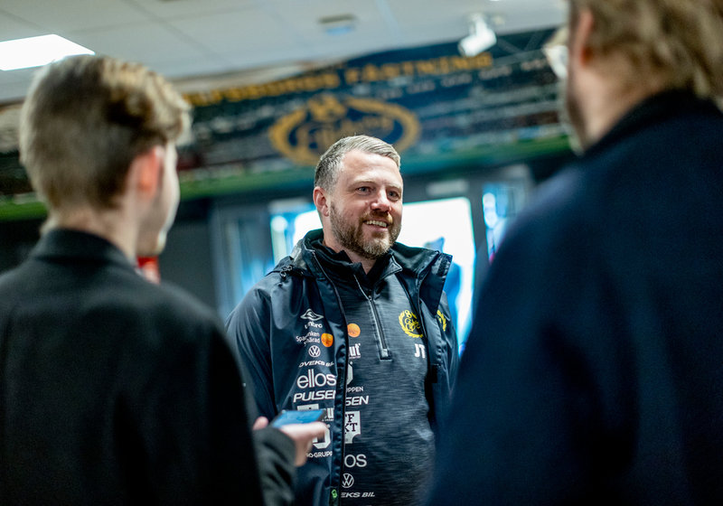 Elfsborgs tränare Jimmy Thelin under onsdagens träning på Borås Arena inför allsvenska seriefinalen på söndag.