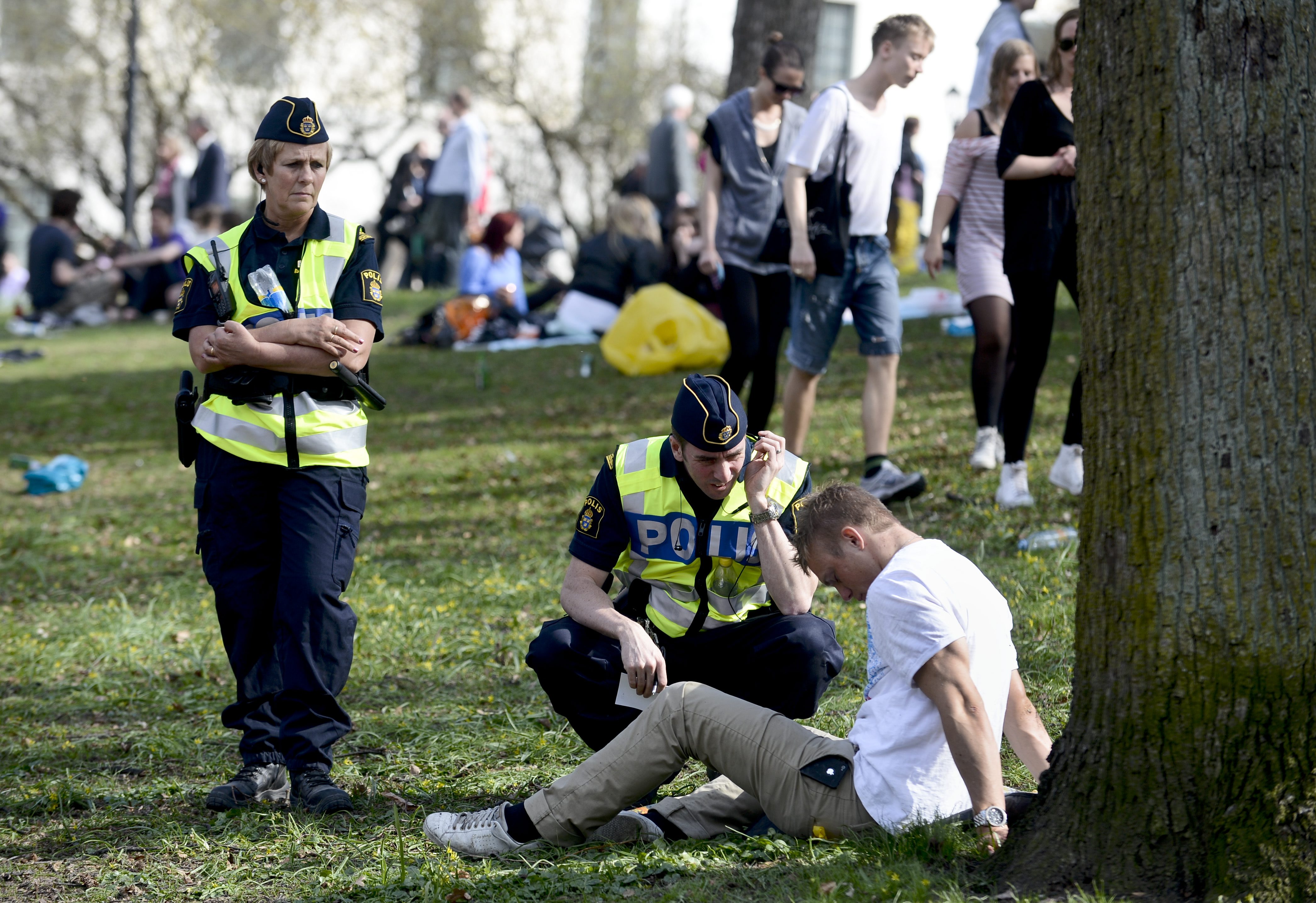 Polisen fick omhänderta 110 personer för fylleri i Uppsala.