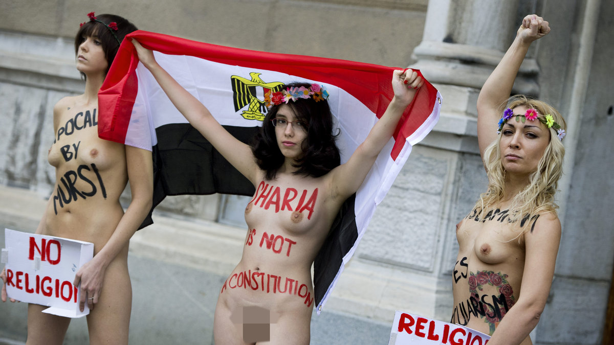 Femen har tidigare utfört flera nakenprotester i samband med bland annat fotbolls-EM.