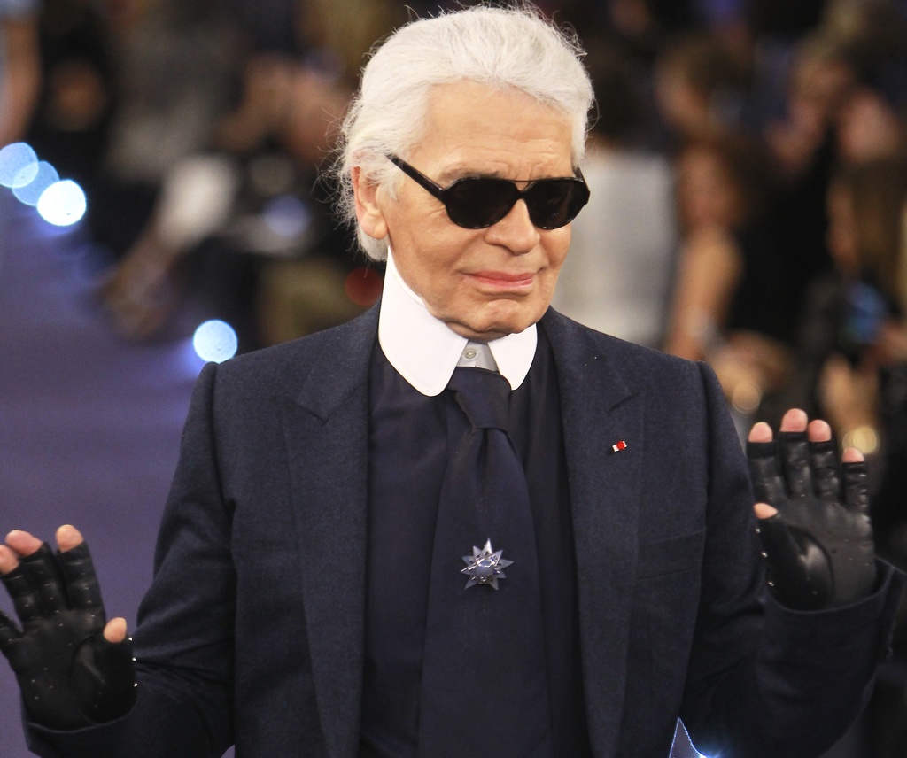 Tyske modeskaparen Karl Lagerfeld ska hyllas på årets Met-gala. Arkivbild.