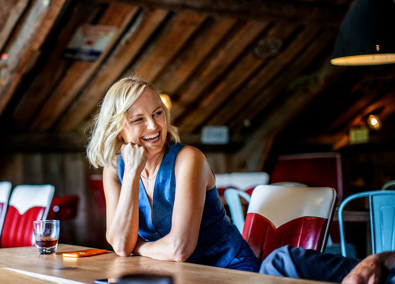Malin Åkerman är tillbaka i Sverige för en ny långfilm på svenska.