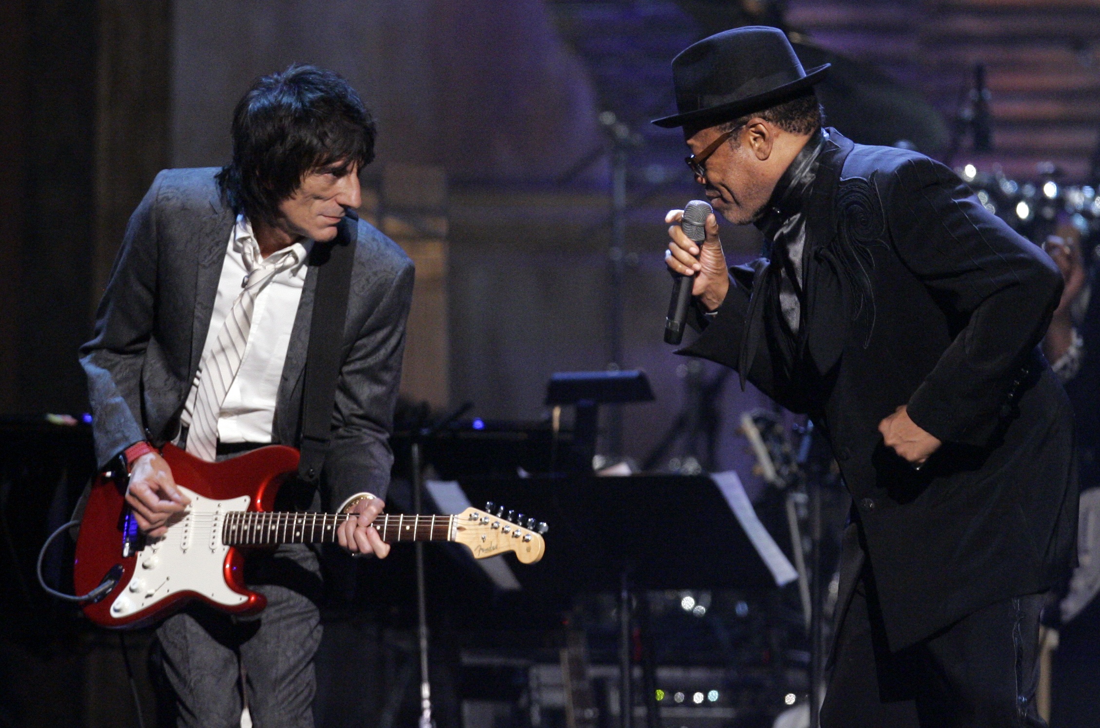 Här med Ronnie Wood från Rolling Stones.