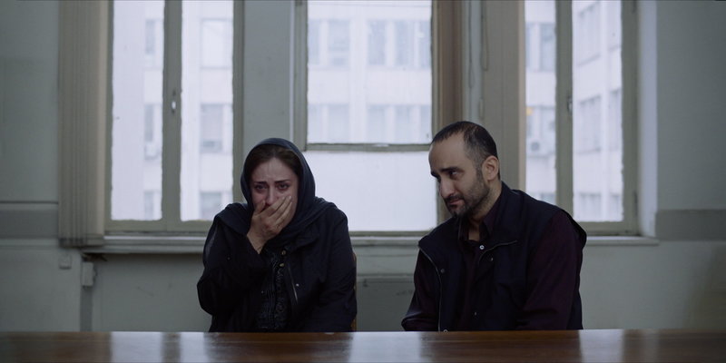Mina (Maryam Moghadam) får reda på att hennes man, som avrättades för mord, var oskyldig. Pressbild.