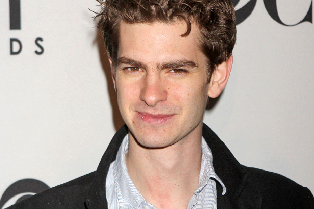 1. När söta Andrew Garfield dyker upp i "The amazing Spider-Man" den 3 juli kommer han att fånga många kvinnor i sitt nät, var så säkra. 1. När söta Andrew Garfield dyker upp i "The amazing Spider-Man" den 3 juli kommer han att fånga många kvinnor i sitt nät, var så säkra.