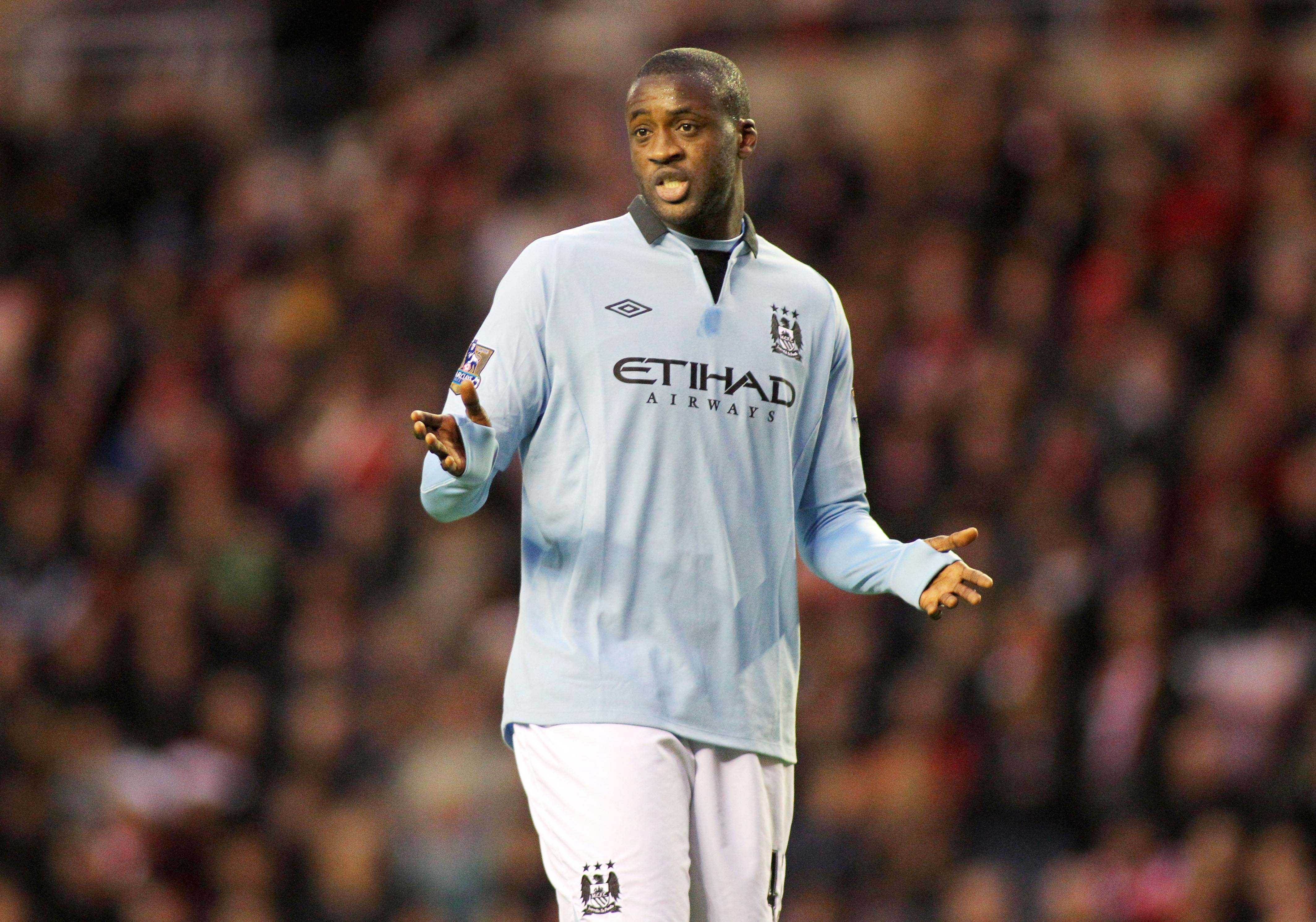 Yaya Touré, Manchester City, fyller ensam platsen på innermittfältet med sin 110 miljoner kronor per år. Yaya Touré, Manchester City, fyller ensam platsen på innermittfältet med sin 110 miljoner kronor per år.