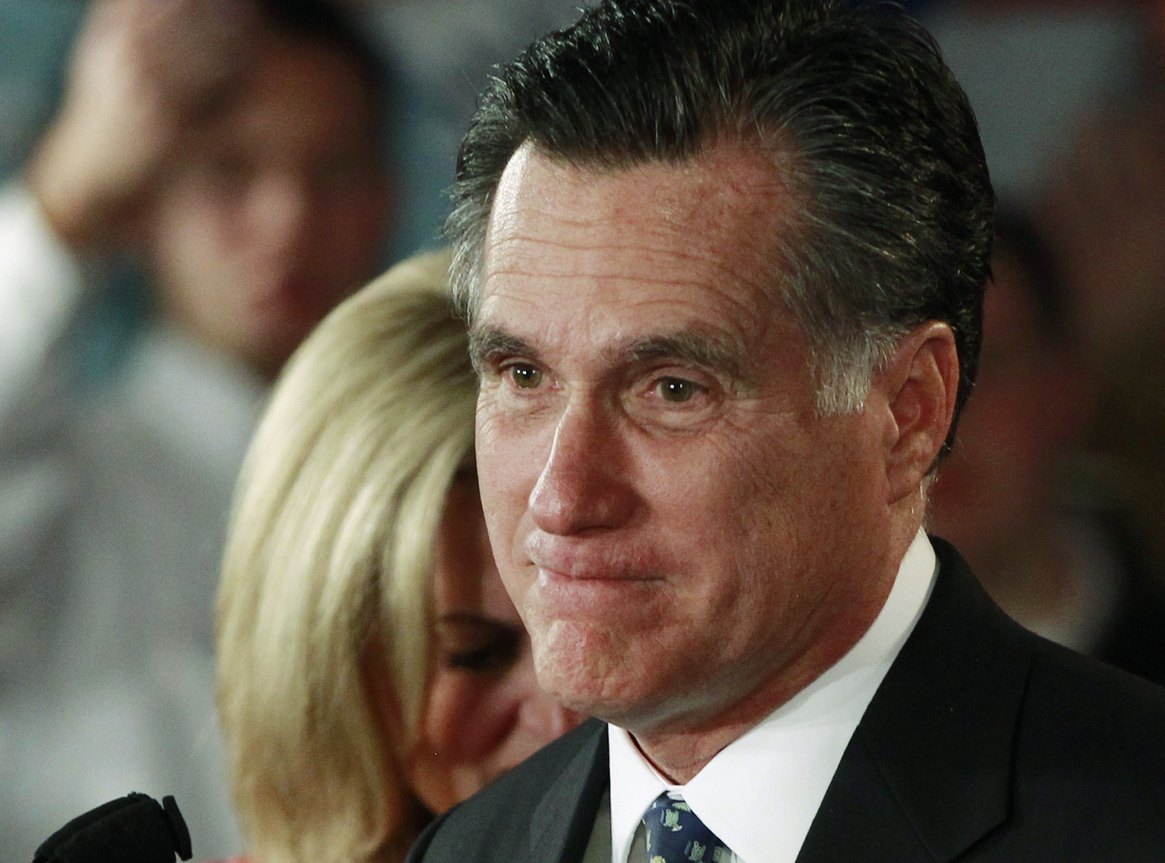 Den tidigare favoriten Mitt Romney utmanas av Gingrich.