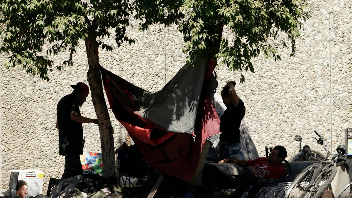 En plats där hemlösa slagit läger i Kaliforniens huvudstad Sacramento. Arkivbild.