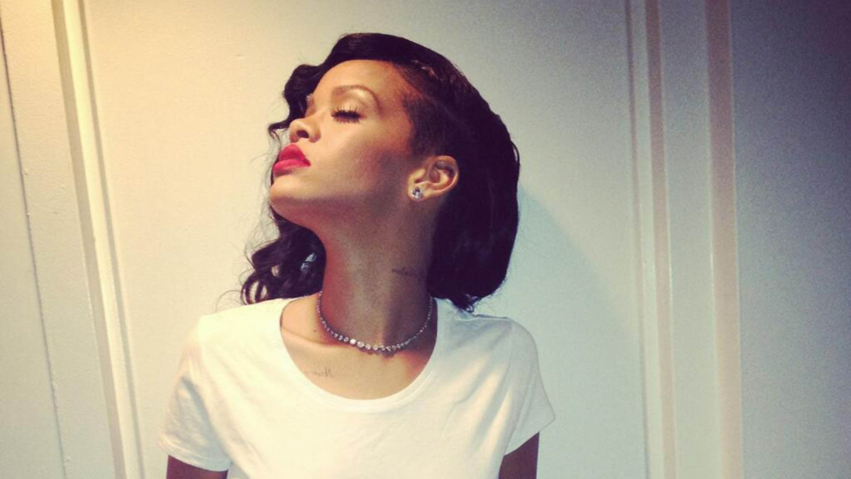 Rihanna firade Red nose-day. 