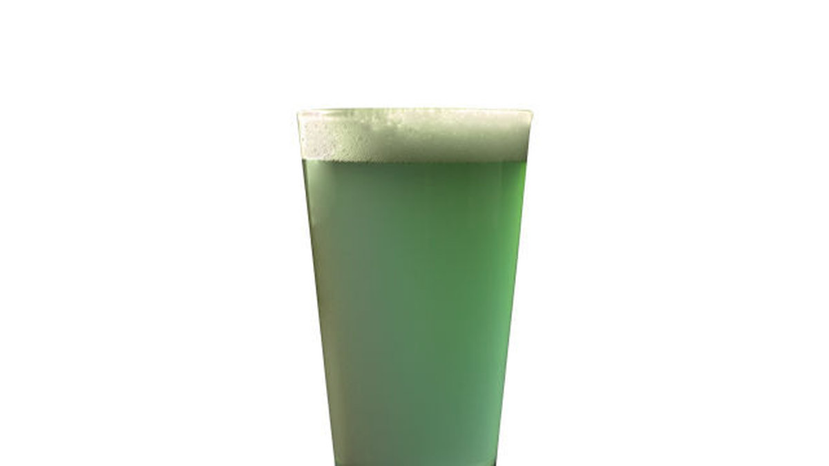 Det här gröna ölet firar inte St Patricks Day – det är bryggt på gröna alger.
