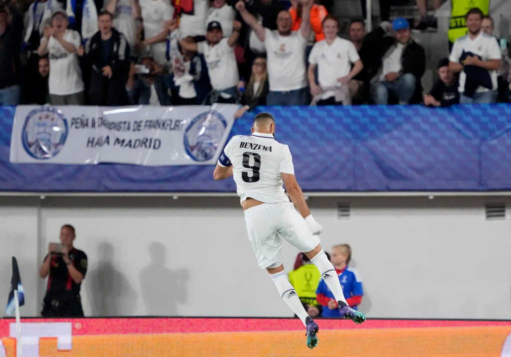 Karim Benzema avgjorde supercupfinalen mot Frankfurt med sitt 2–0-mål.