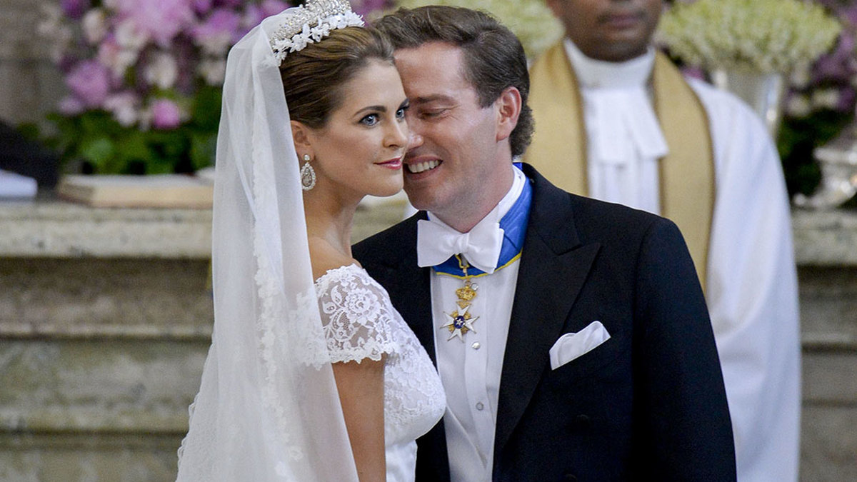 Prinsessan Madeleine och Chris O'Neill på sitt bröllop.