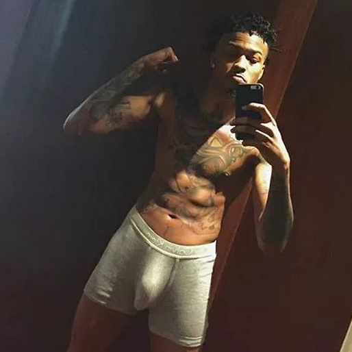 Rapparen August Alsina är inte blyg... Augusts mål med bilden var att bli Calvin Klein-modell. Rapparen August Alsina är inte blyg... Augusts mål med bilden var att bli Calvin Klein-modell.