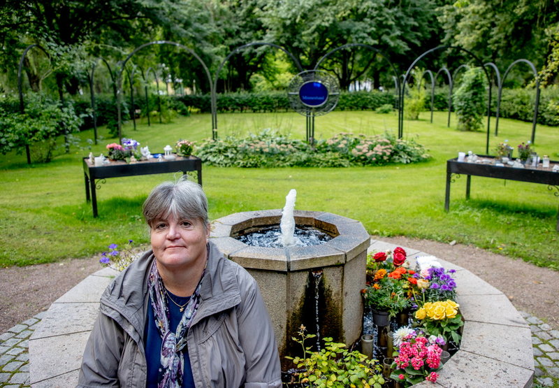 Minneslunden på Stampens kyrkogård i Göteborg är extra utsatt eftersom den ligger nära Mölndalsån.