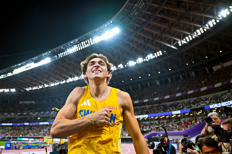 Armand Duplantis i Tokyo. Arkivbild.