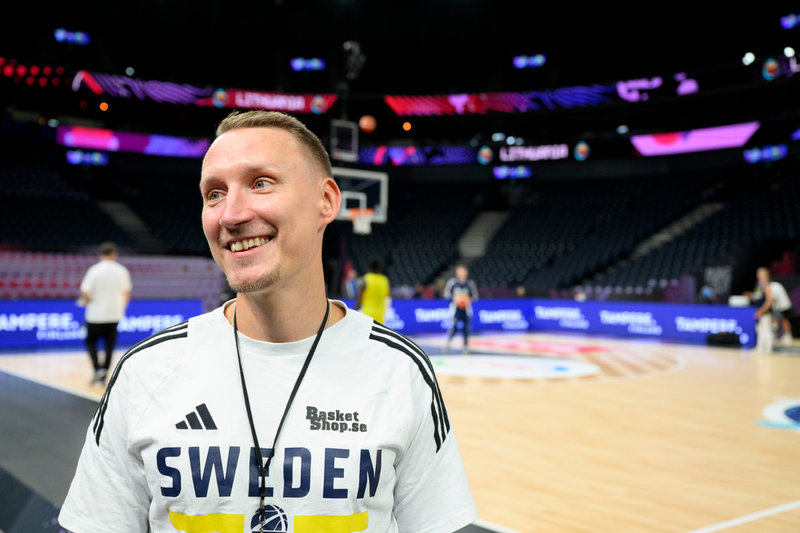 Mikko Riipinen leder Sverige i basketherrarnas första EM sedan 2013.