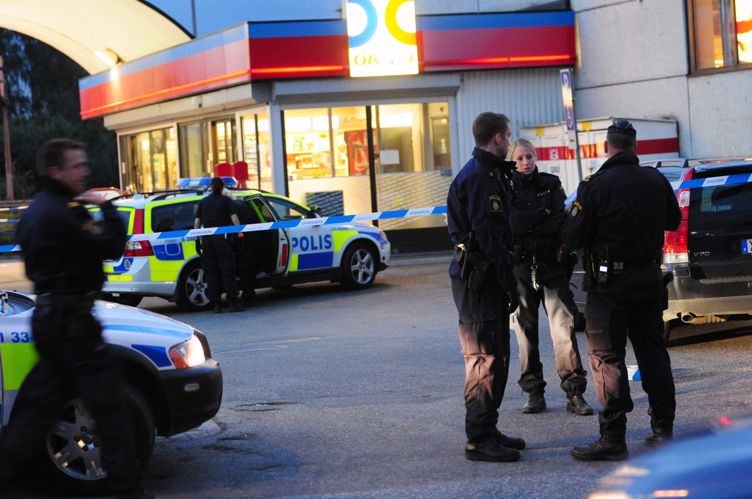 Polisen, Uppgörelse, Skottlossning, Rinkeby