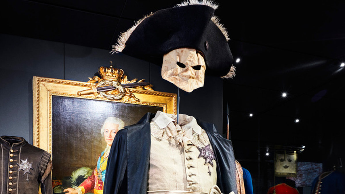 Gustav III:s maskeraddräkt visas på Livrustkammaren i Stockholm och förekommer också i SVT:s 'Historien om Sverige'. Pressbild.