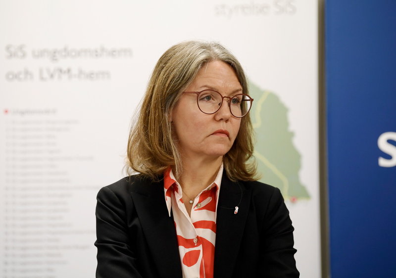 Statens institutionsstyrelses tillförordnade generaldirektör Anna Sandahl under en pressträff med polisen och Socialstyrelsen i oktober 2023.
