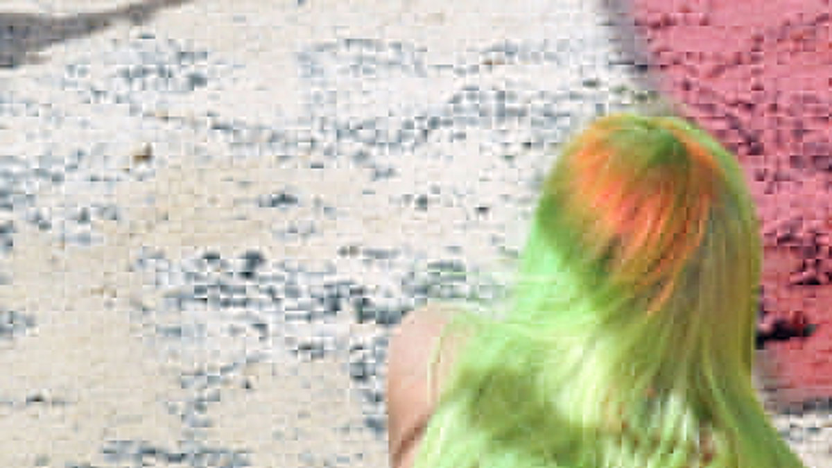 Nicki Minaj på stranden i Hawaii i mars 2012. 