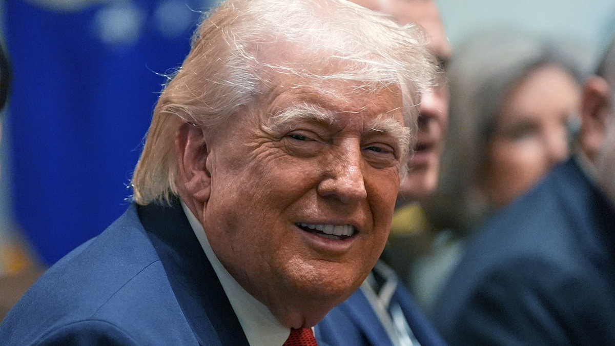 Trumps miljonpresent från Iran: Tio oljefartyg