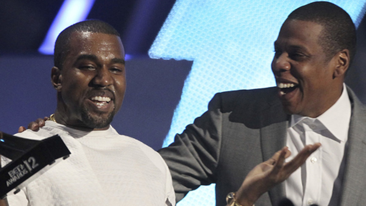 Kanye tror att Jay-Z har "mördare" som han ska skicka på honom. 