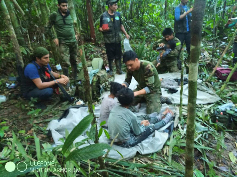 Barnen hittades efter 40 dagar i Amazonas regnskog. Bild från i fredags.