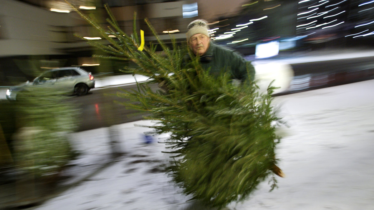 I Norge har ett inslag om julkrypen lett till flera arga tittarsamtal.
