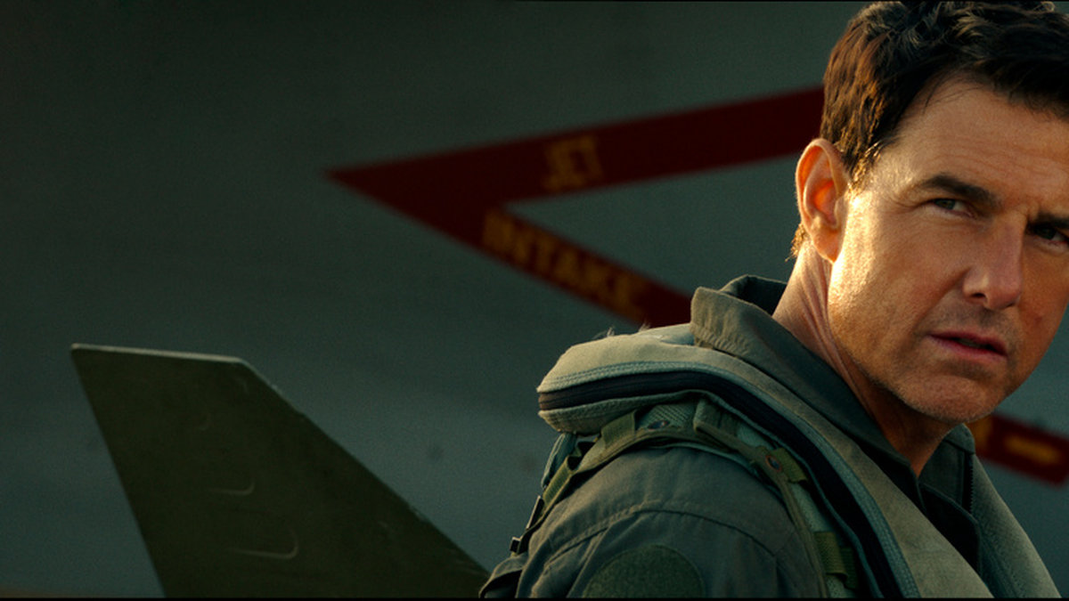 Tom Cruise gör åter sin paradroll som Pete 'Maverick' Mitchell i uppföljaren 'Top Gun: Maverick'. Pressbild.