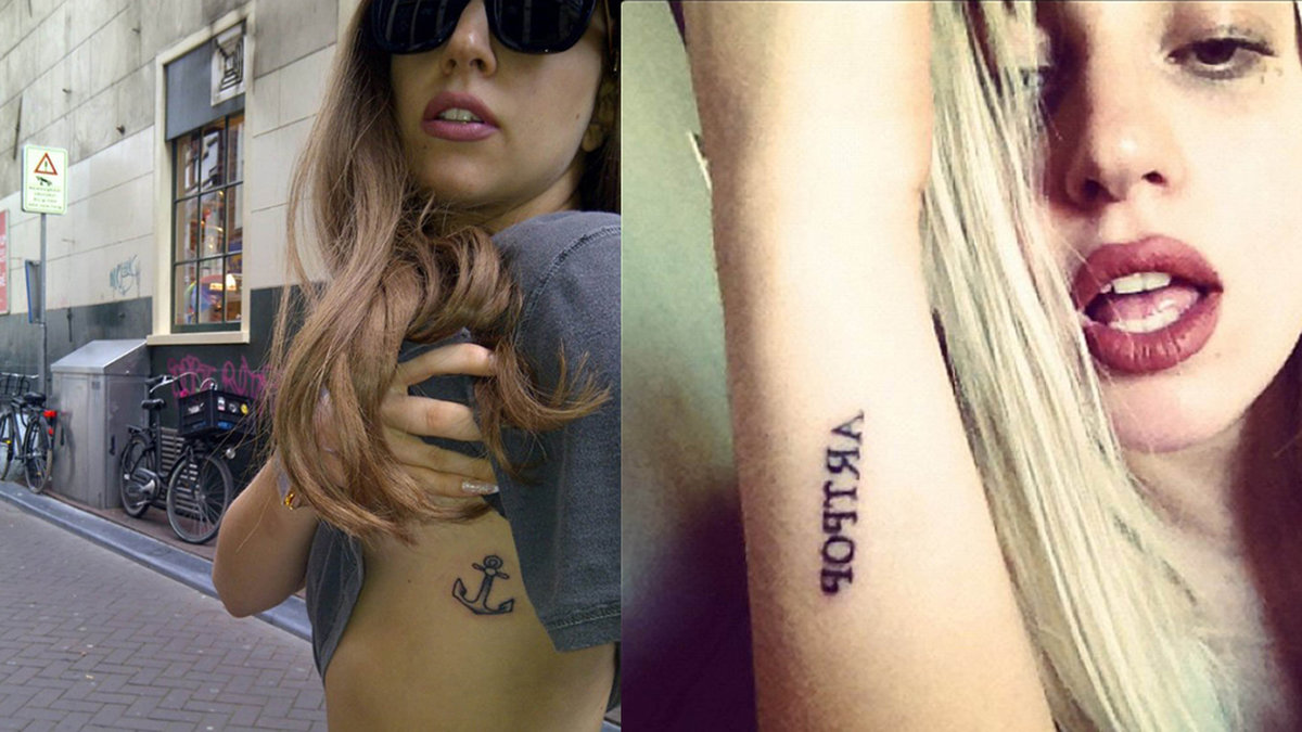 Lady Gaga har flera tatueringar. Bland annat ett så kallat "hipsterankare" och även titeln för sitt kommande album "Artpop" på armen. 