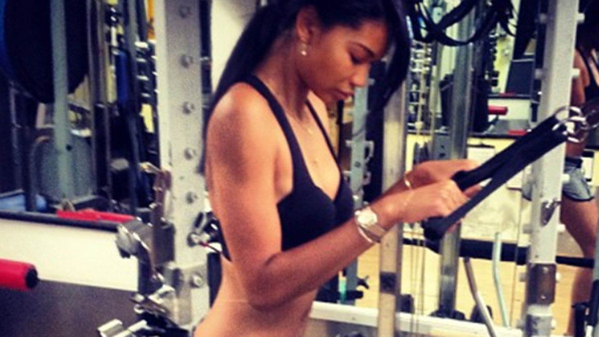 Chanel Iman tränar på gymmet.