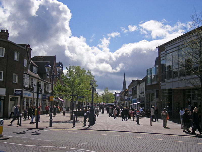 Huvudgatan i Solihull utanför Birmingham. Huvudgatan i Solihull utanför Birmingham.